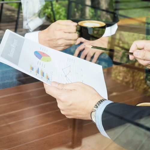 Limited company vs sole trader tax comparison UK 2025